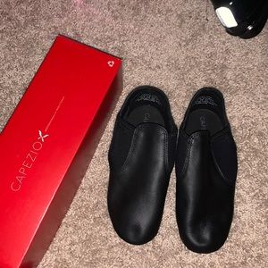 Solid black Jazz shoes